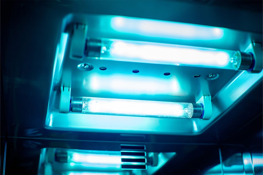 uv lights on ceiling