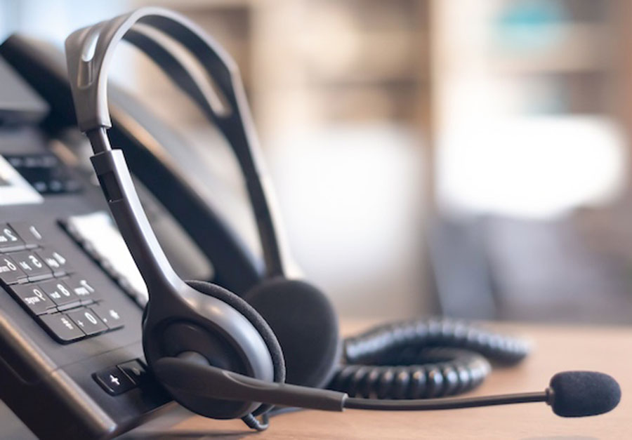 photo of a 24/7 emergency hvac support phone